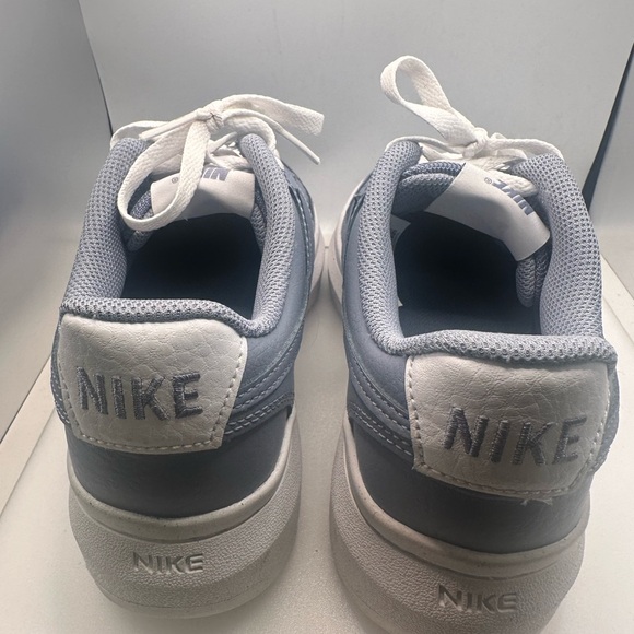 Nike Women's Blue and White Sneakers - Picture 3 of 6